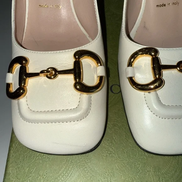 Gucci Women's Cream Leather Slingback Heels with Gold Accents - Picture 2 of 8